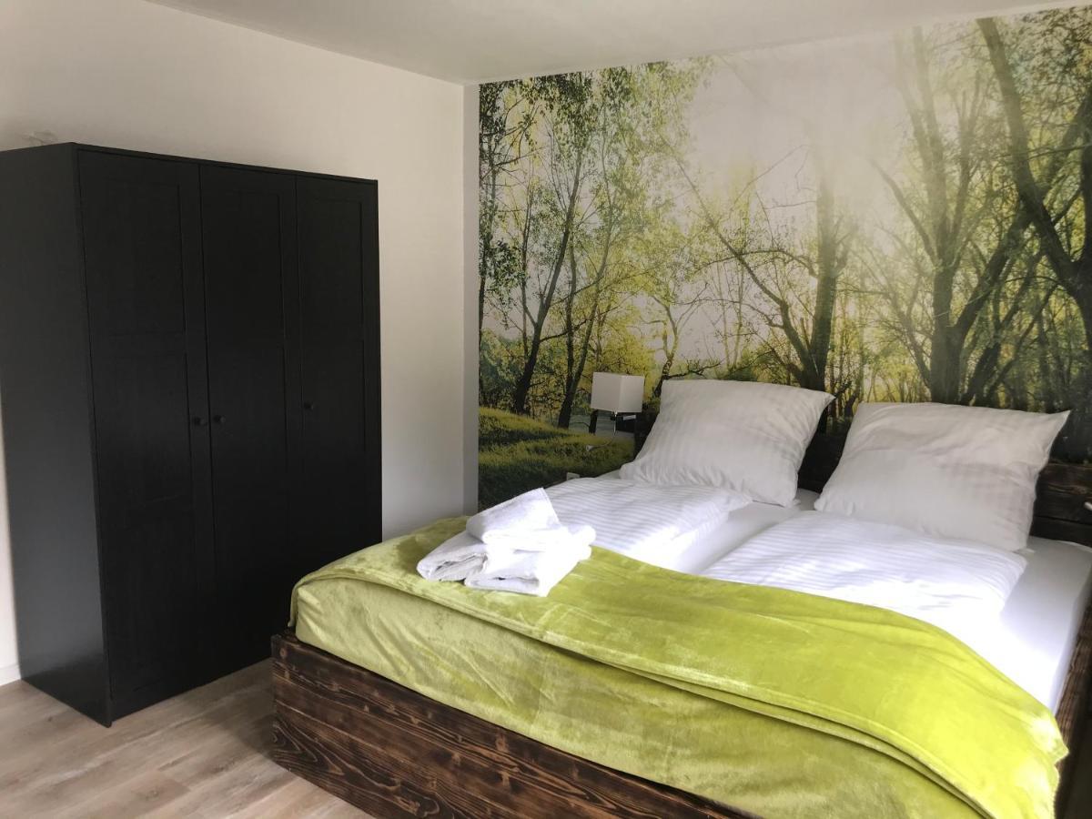 Landgasthof Zum Dorfkrug Schoneberg  Exteriör bild