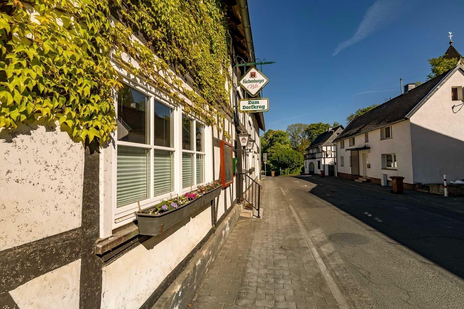 Landgasthof Zum Dorfkrug Schoneberg  Exteriör bild